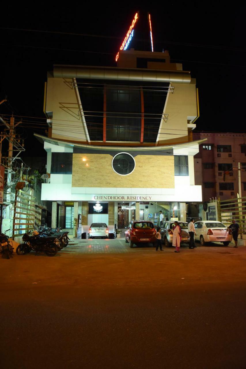 Hotel Chendhoor Residency Tiruchirappalli Exterior foto